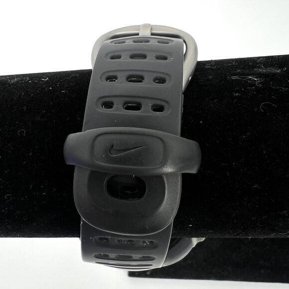 Nike Black Gray Triax CV10 SM0020 Wrist Watch Works - Picture 3 of 11